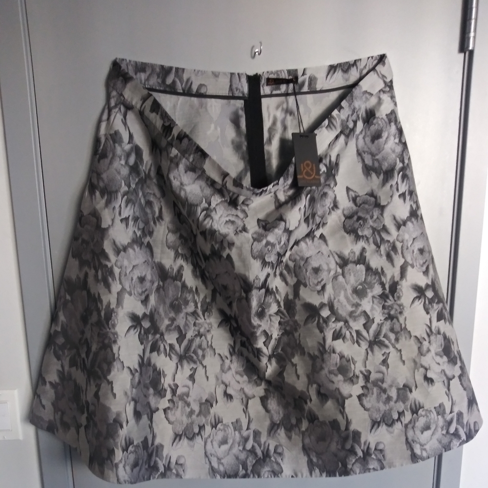 Love&Legend skirt